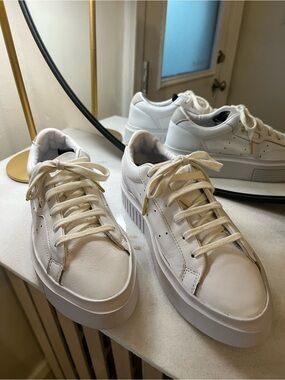 Adidas White Leather Platform Sneakers / Minimalist / 90s Inspired / Preppy